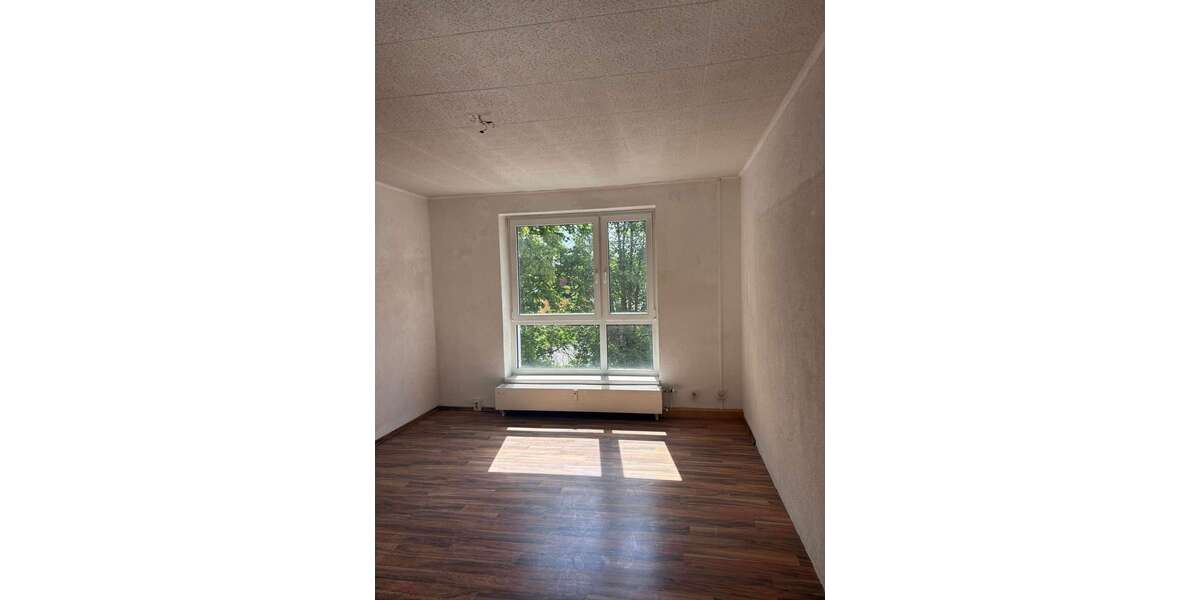Etagenwohnung Olbersdorf - 3 Zimmer, 68 m&sup2;, 279&euro; | Angebot:26901677