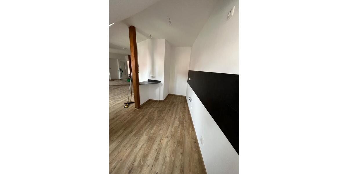 Dachgeschoßwohnung Bautzen - 3 Zimmer, 69 m&sup2;, 580&euro; | Angebot:26536082