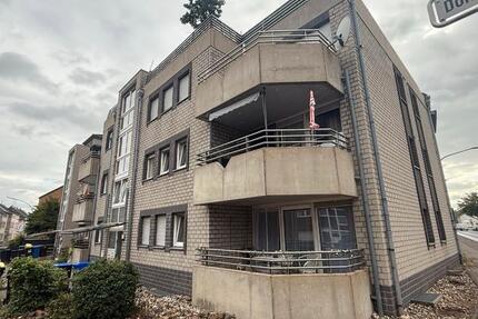 Wohnung Mönchengladbach Süd - 2 Zimmer, 67 m&sup2;, 950&euro; | Angebot:27602945