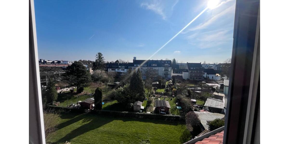 Dachgeschoßwohnung Düsseldorf Stadtbezirk 9 - 2 Zimmer, 54 m&sup2;, 950&euro; | Angebot:25714491