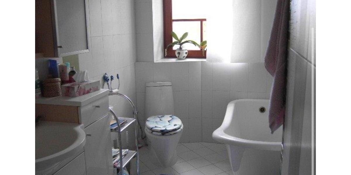 Erdgeschoßwohnung Perl - 5 Zimmer, 120 m&sup2;, 1.400&euro; | Angebot:24841907