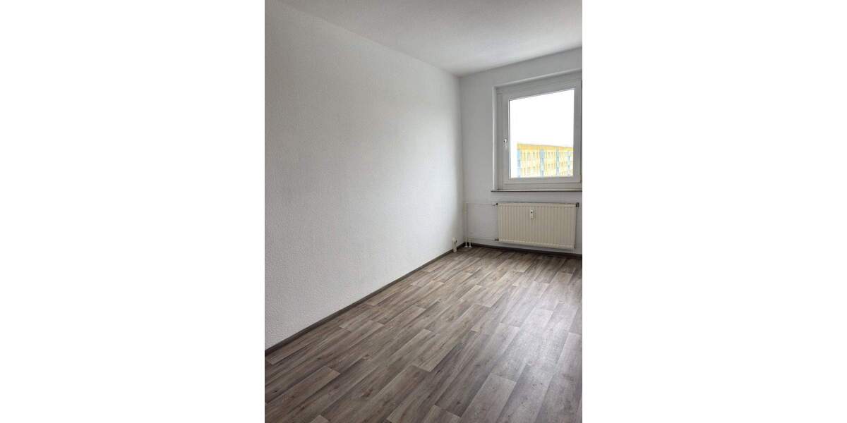Etagenwohnung Stralsund Knieper West - 3 Zimmer, 60 m&sup2;, 410&euro; | Angebot:25747295