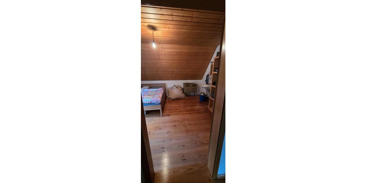 Etagenwohnung Sasbachwalden - 7 Zimmer, 18 m&sup2;, 452&euro; | Angebot:26096034