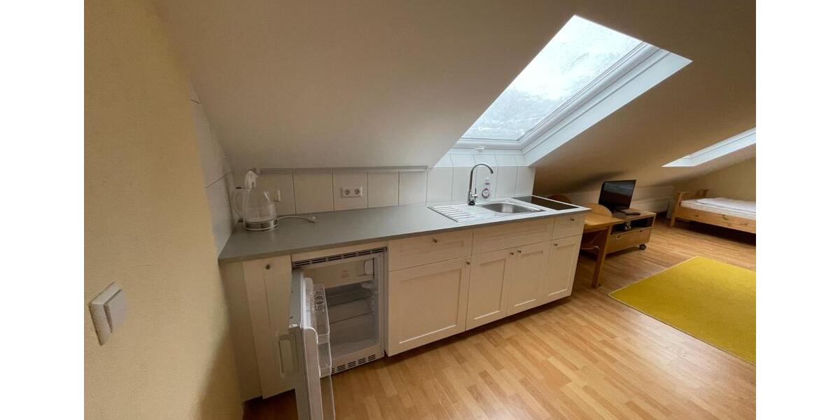 Dachgeschoßwohnung Oberkochen - 1 Zimmer, 30 m&sup2;, 632&euro; | Angebot:24421599