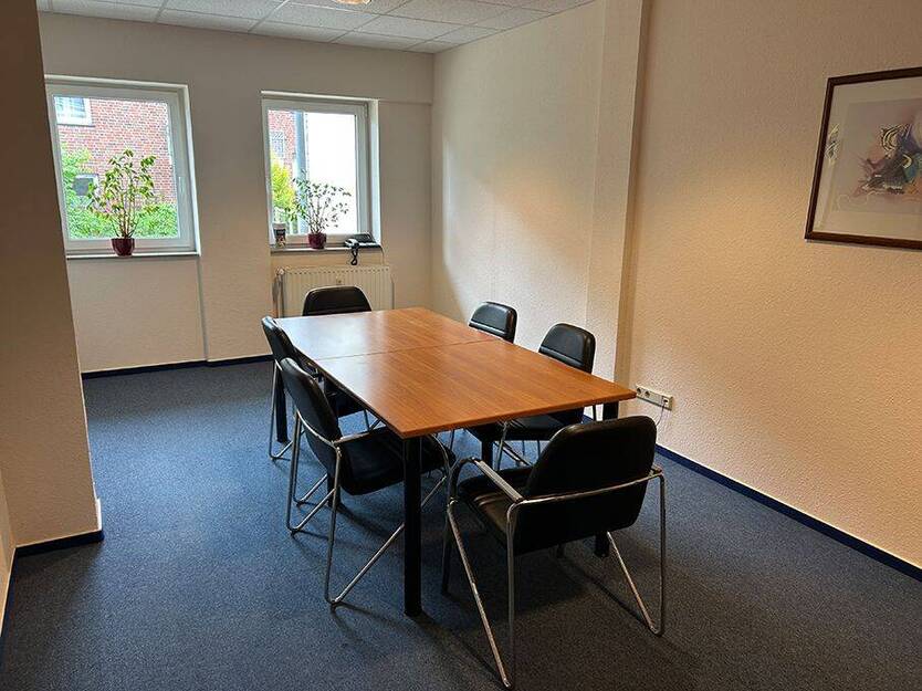 LadenBürofläche in bester Geschäftslage von Stuhr-Brinkum.Nähe KGS und Versorgungszentrum Briseck!