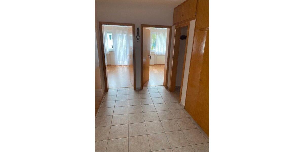 Etagenwohnung Wesseling - 3 Zimmer, 87 m&sup2;, 727&euro; | Angebot:26690674