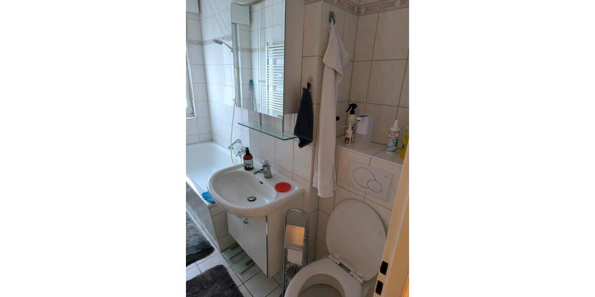 Erdgeschoßwohnung Schwalbach am Taunus - 3 Zimmer, 70 m&sup2;, 1.600&euro; | Angebot:26215198