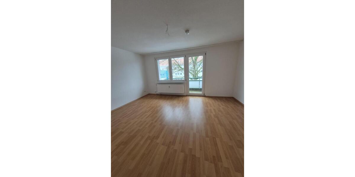 Etagenwohnung Schöningen - 3 Zimmer, 67 m&sup2;, 485&euro; | Angebot:24854471