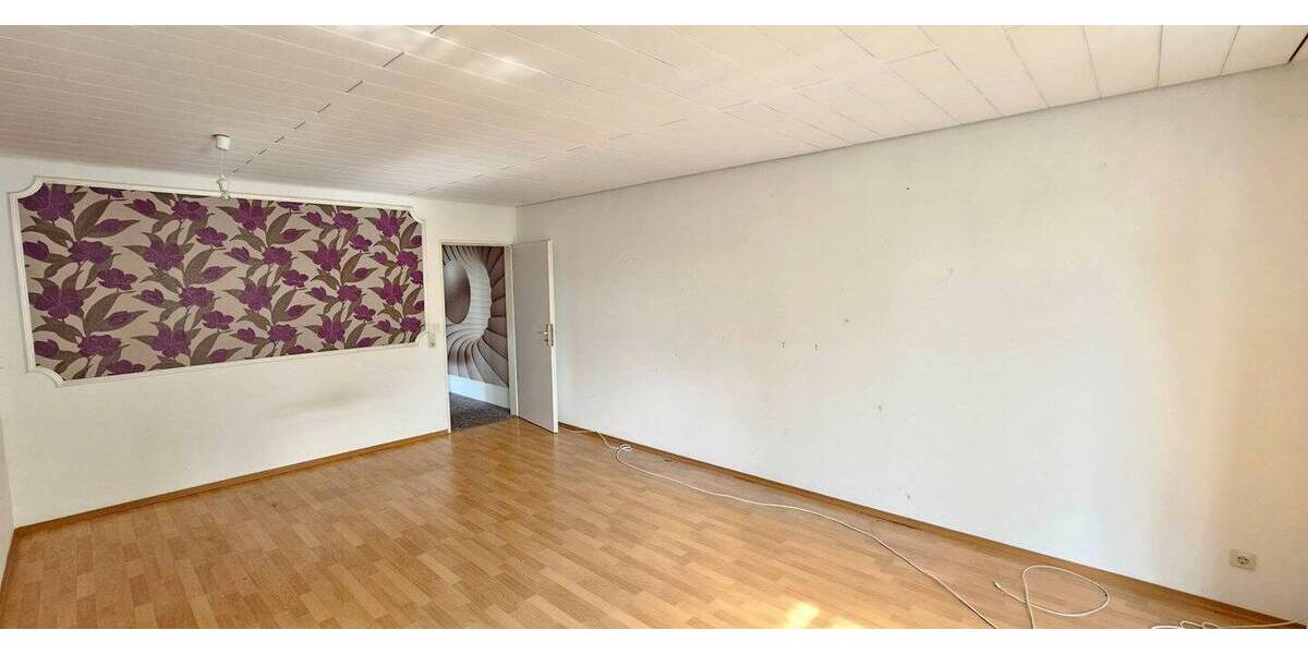 Etagenwohnung Amberg - 3 Zimmer, 74 m&sup2;, 447&euro; | Angebot:26154783