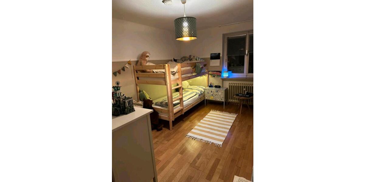 Etagenwohnung Bad Wiessee - 3 Zimmer, 75 m&sup2;, 1.400&euro; | Angebot:25759692