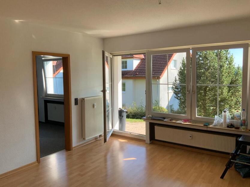 Nähe Klinikum: 2 Zimmerwohnung zzgl. Garage zu vermieten zimmer