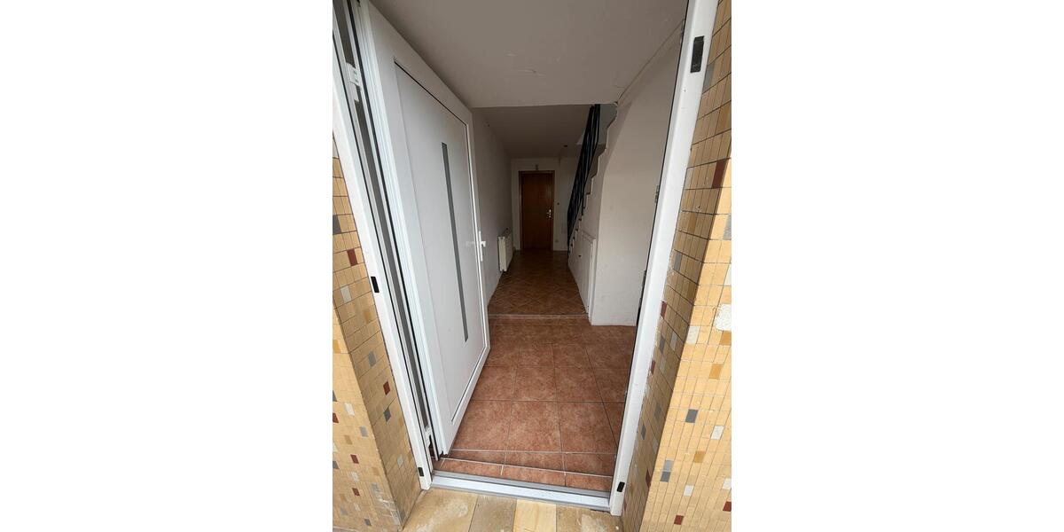 Etagenwohnung Weilmünster - 4 Zimmer, 120 m&sup2;, 1.050&euro; | Angebot:26286532