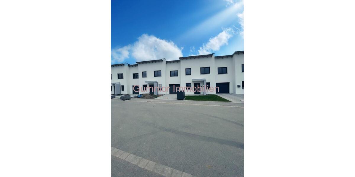 Reihenhaus Mantel - 4 Zimmer, 145 m&sup2;, 1.900&euro; | Angebot:25856600