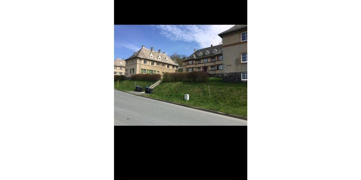 Etagenwohnung Adorf/Vogtland Vogtland - 3 Zimmer, 59 m&sup2;, 275&euro; | Angebot:22968381