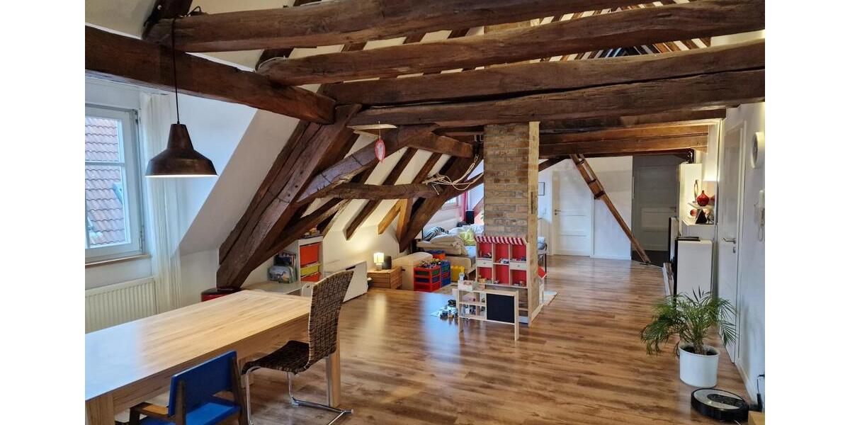 Dachgeschoßwohnung Kandel - 3 Zimmer, 120 m&sup2;, 1.400&euro; | Angebot:26476603