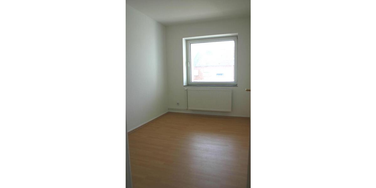 Etagenwohnung Schleswig - 3 Zimmer, 72 m&sup2;, 510&euro; | Angebot:25145001