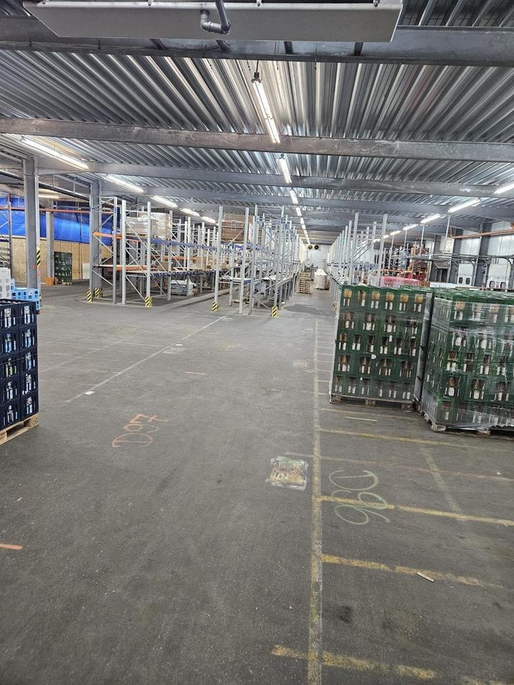 Logistik- und Lagerhalle in Seevetal an der A1 und A7