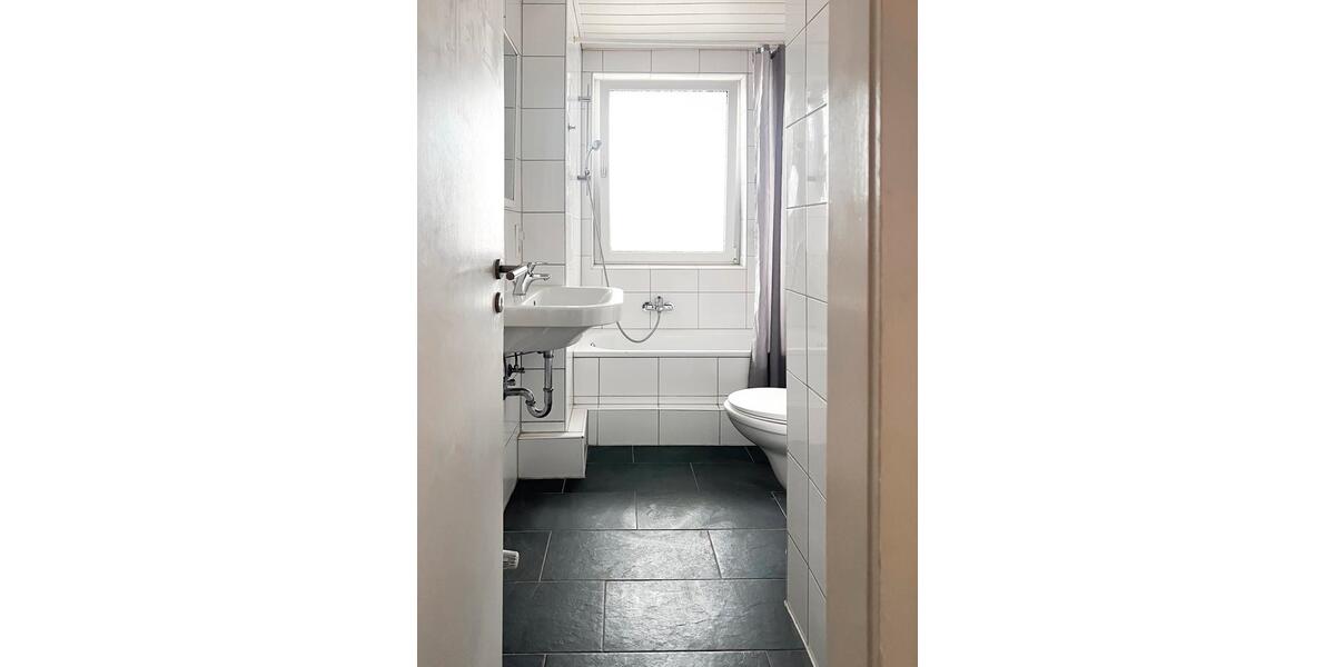 Etagenwohnung Kassel Südstadt - 3 Zimmer, 71 m&sup2;, 970&euro; | Angebot:25088073