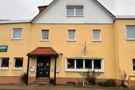 Wohnen auf Zeit Plettenberg - 3 Zimmer, 80 m&sup2;, 15&euro; | Angebot:10682592