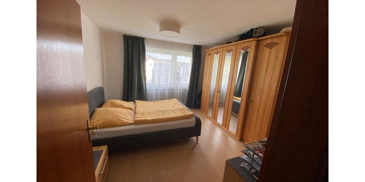 Einfamilienhaus Bad Pyrmont - 3 Zimmer, 120 m&sup2;, 770&euro; | Angebot:23902827