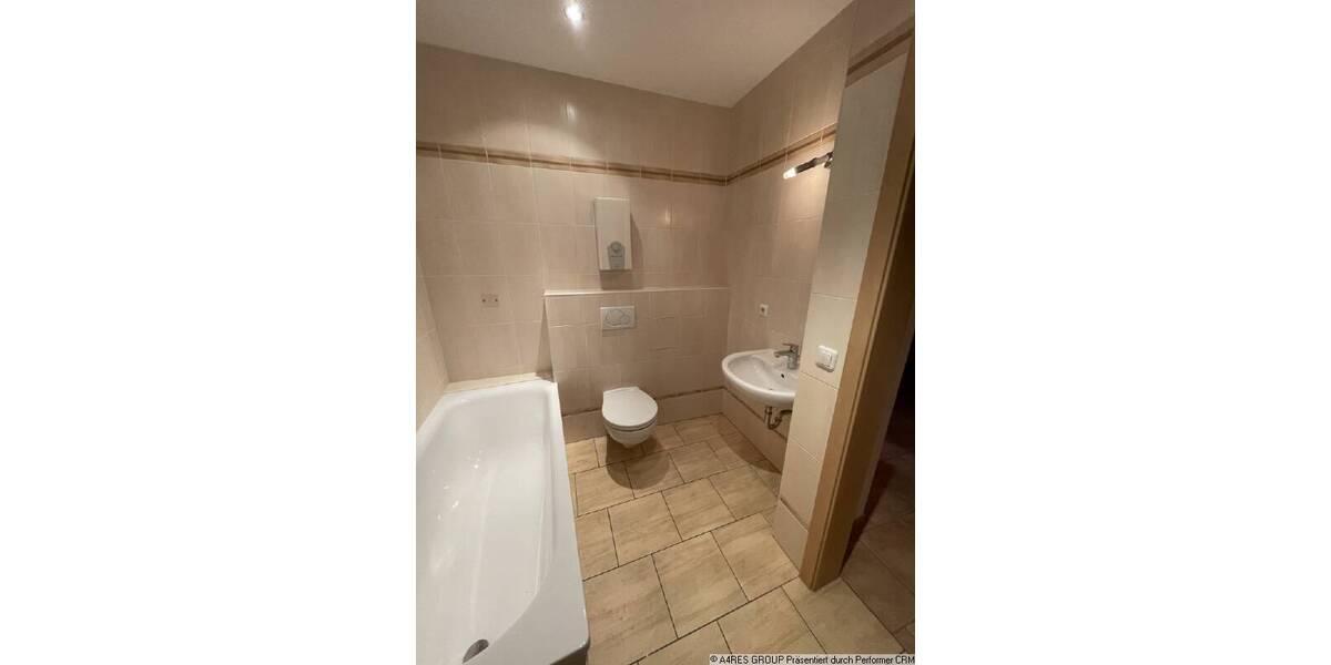 Etagenwohnung Bautzen Innenstadt - 2 Zimmer, 60 m&sup2;, 390&euro; | Angebot:25997802