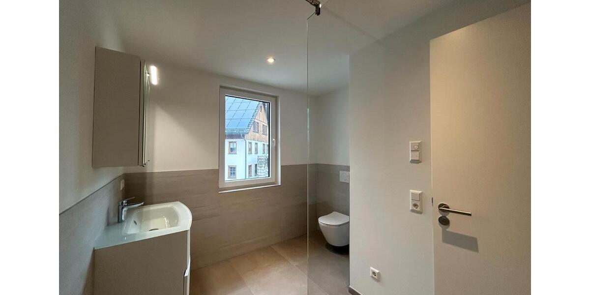 Etagenwohnung Schramberg Tennenbronn - 3 Zimmer, 88 m&sup2;, 1.000&euro; | Angebot:26213031