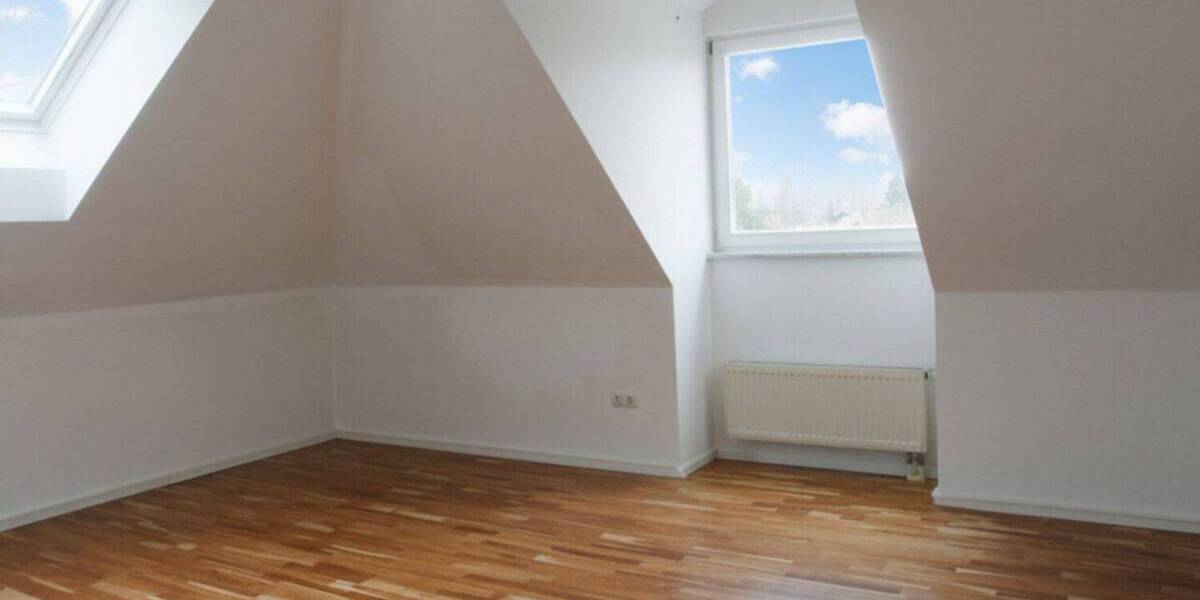 Etagenwohnung Feldafing - 3 Zimmer, 116 m&sup2;, 1.965&euro; | Angebot:26798717