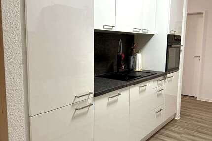 Wohnung zum Mieten in Laatzen 1.095 € 101.13 m² 4 zimmer