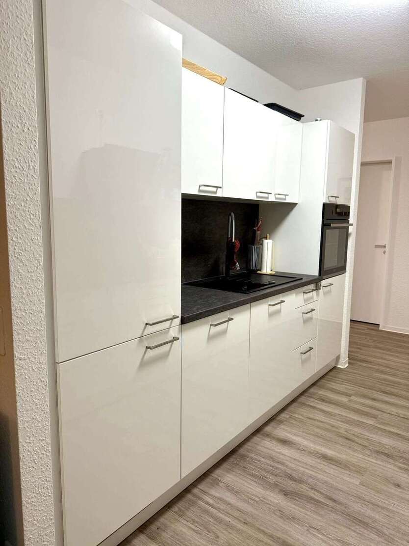 Wohnung zum Mieten in Laatzen 1.095 € 101.13 m² 4 zimmer