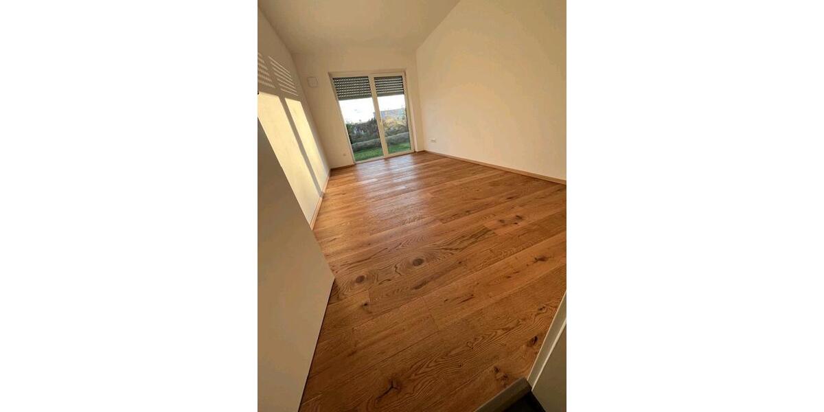 Etagenwohnung Roding - 3 Zimmer, 70 m&sup2;, 665&euro; | Angebot:26511521