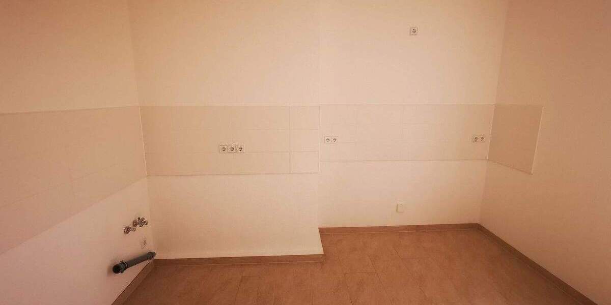 Etagenwohnung Magdeburg Stadtfeld Ost - 4 Zimmer, 105 m&sup2;, 840&euro; | Angebot:25792976
