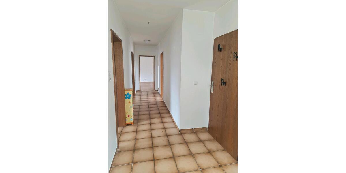Etagenwohnung Schonungen Forst - 3 Zimmer, 120 m&sup2;, 680&euro; | Angebot:24877764
