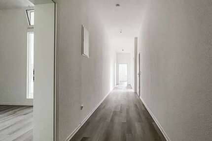 Wohnung Essen Südviertel - 2.5 Zimmer, 96 m&sup2;, 1.200&euro; | Angebot:26883441