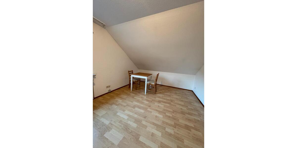 Dachgeschoßwohnung Bühl - 2 Zimmer, 58 m&sup2;, 800&euro; | Angebot:26254430