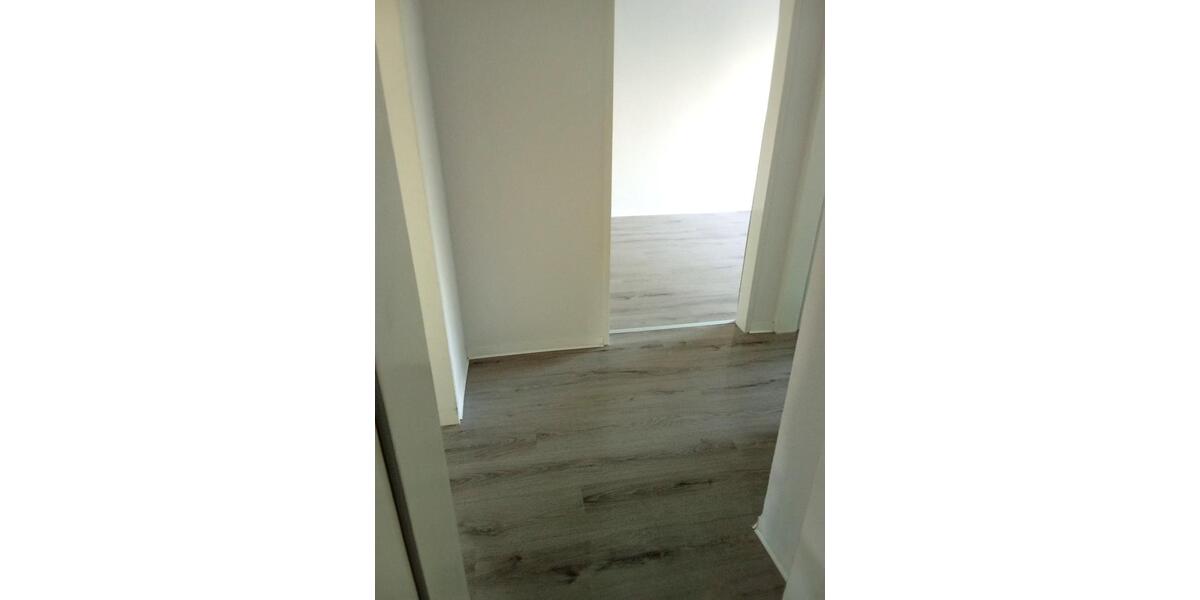 Etagenwohnung Duisburg Hamborn - 3 Zimmer, 86 m&sup2;, 419&euro; | Angebot:26181317
