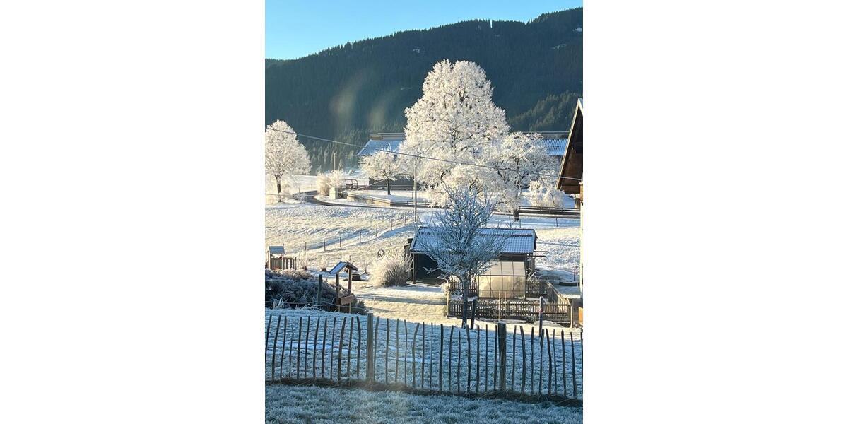 Sehr gemütliche, ruhige Wohnung mit Bergblick 3 zimmer