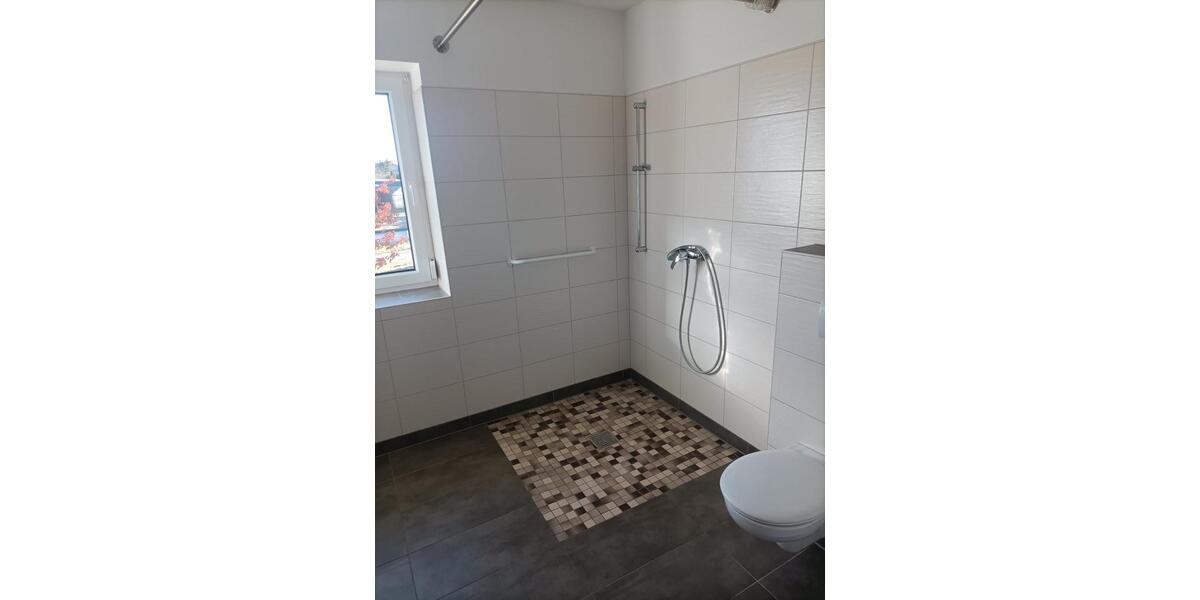 Hochparterre Lauta - 1.5 Zimmer, 38 m&sup2;, 360&euro; | Angebot:24700877