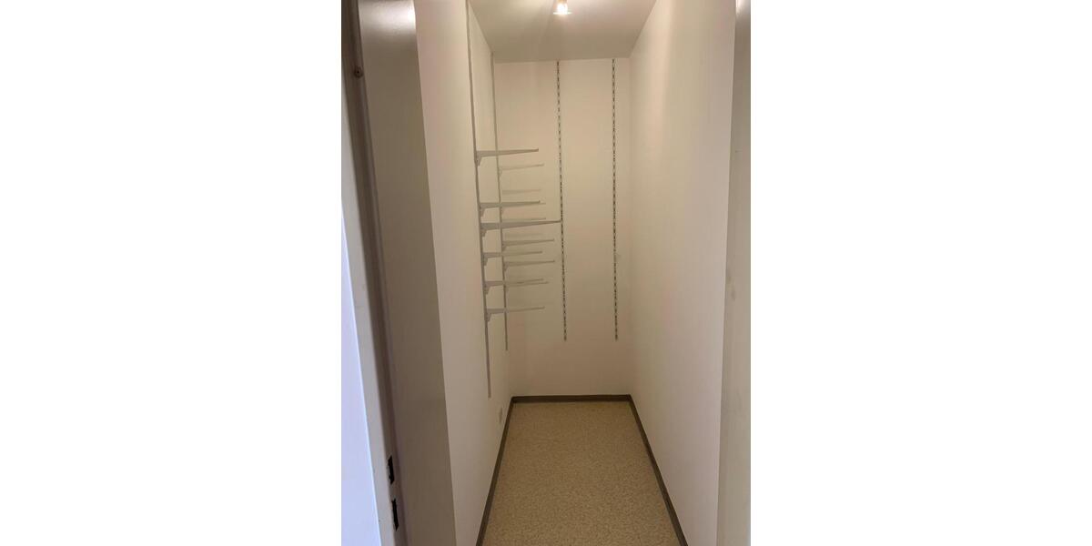 Etagenwohnung Regensburg Das Dörnberg - 2.5 Zimmer, 64 m&sup2;, 850&euro; | Angebot:26619271