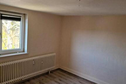 Wohnung Clausthal-Zellerfeld Zellerfeld - 4 Zimmer, 90 m&sup2;, 475&euro; | Angebot:25890632