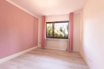 4-Zimmer Wohngemeinschaft in der Hachelallee 4 zimmer