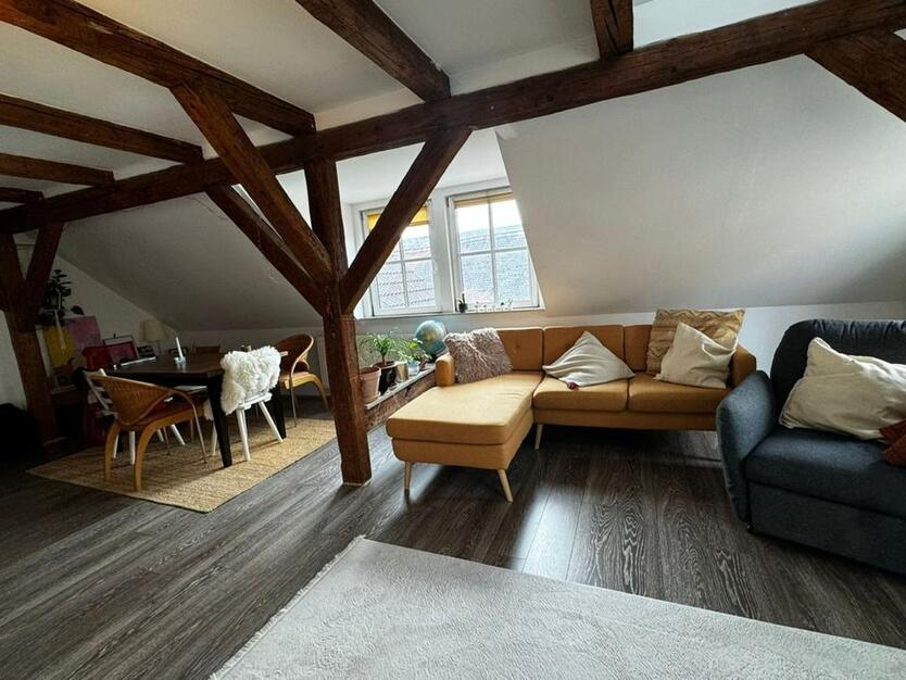 gemütliche 2 Zimmer Dachgeschoßwohnung im Herzen von Ansbach