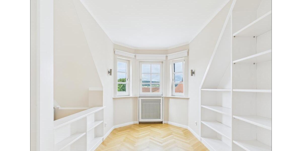 Dachgeschoßwohnung Klingenberg am Main - 6 Zimmer, 174 m&sup2;, 1.680&euro; | Angebot:26634340