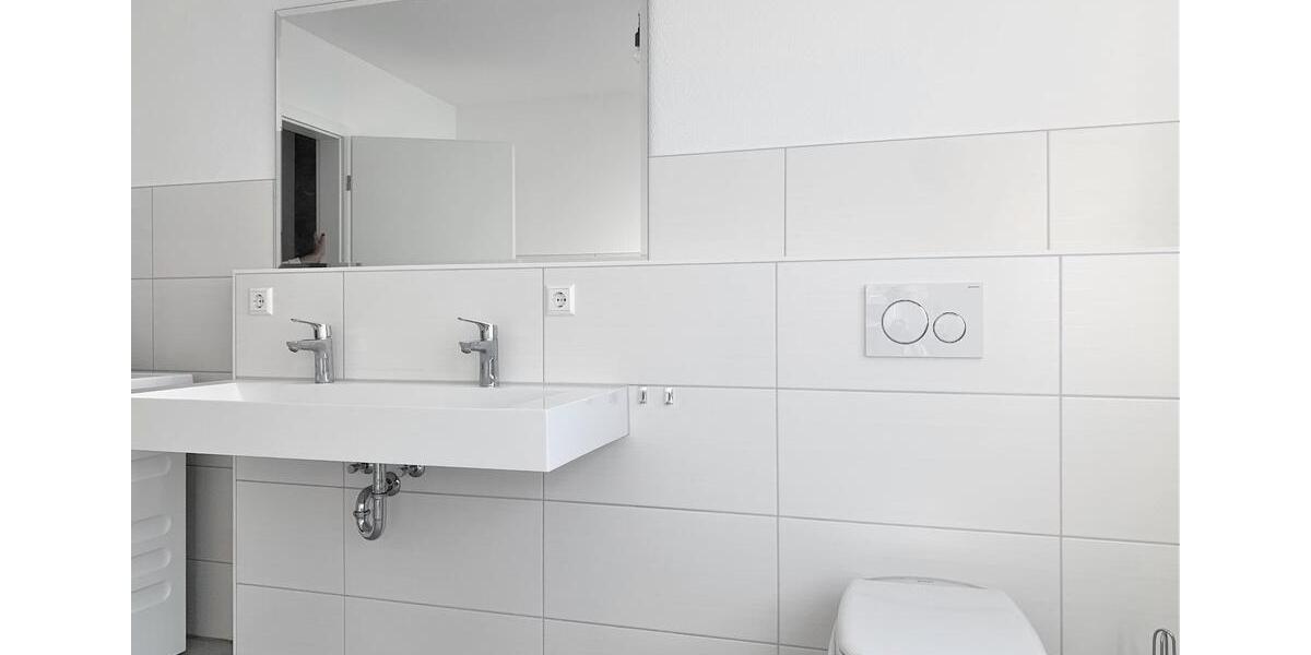 Etagenwohnung Villingen-Schwenningen Schwenningen - 4 Zimmer, 100 m&sup2;, 1.090&euro; | Angebot:26336056