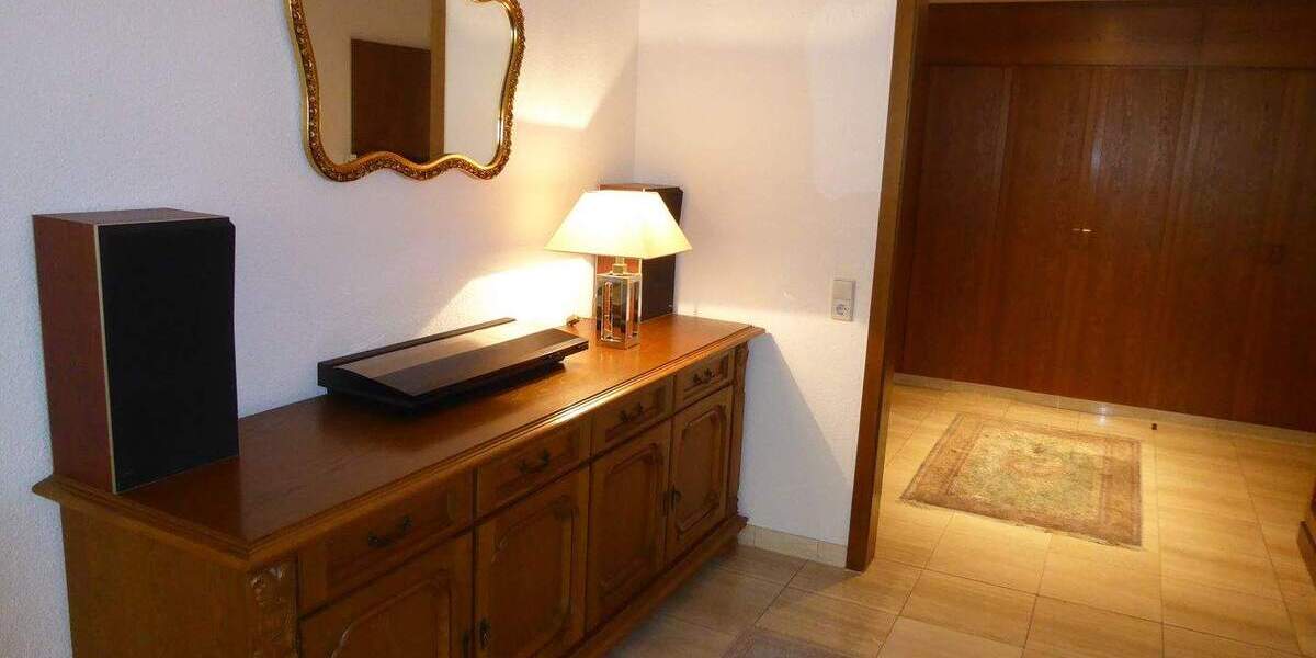 Etagenwohnung Dortmund Mitte - 3 Zimmer, 125 m&sup2;, 1.500&euro; | Angebot:24044054