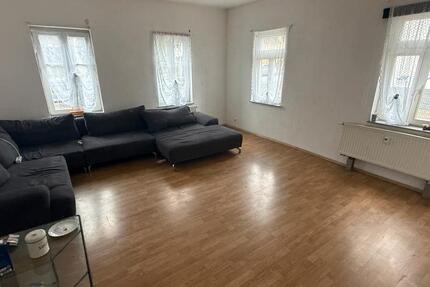 Wohnung Gelnhausen - 3 Zimmer, 87 m&sup2;, 950&euro; | Angebot:25643964