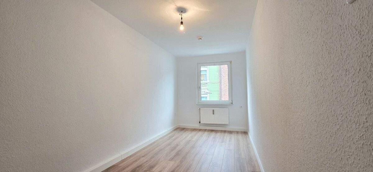 Frisch renoviert: 2 Zimmer Wohnung in zentraler Lage in Wattenscheid 2 zimmer