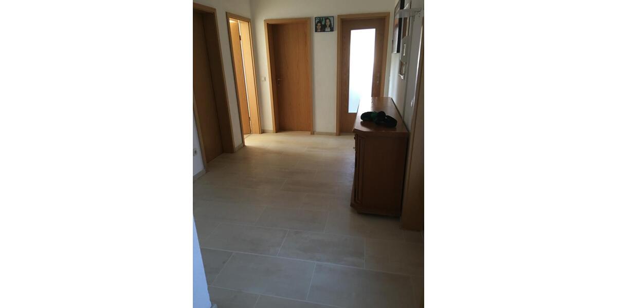 Wohnen auf Zeit Engen - 1 Zimmer, 125 m&sup2;, 590&euro; | Angebot:25640765