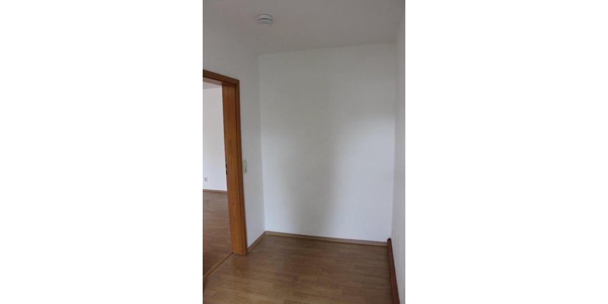 Etagenwohnung Naumburg (Saale) - 2 Zimmer, 37 m&sup2;, 229&euro; | Angebot:26249671