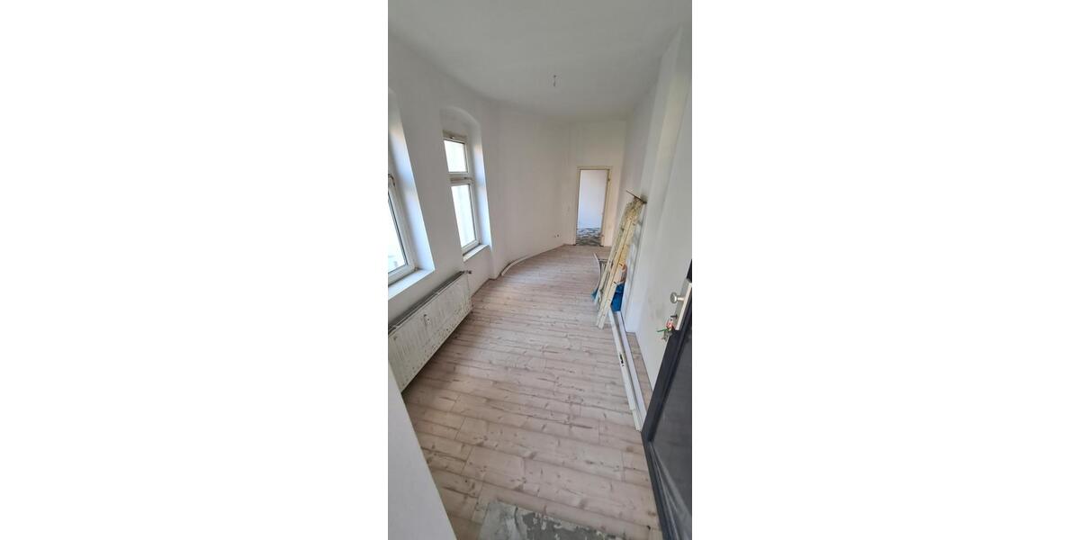 1 R-WGH + eigene Terrasse 20m² + Zugang zum Garten, Weißenfels 1 zimmer