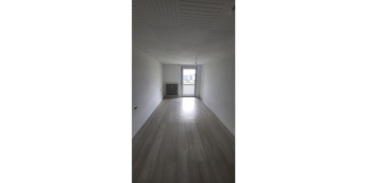 Wohnen auf Zeit Reutlingen Altenburg - 4 Zimmer, 98 m&sup2;, 1.200&euro; | Angebot:25640221
